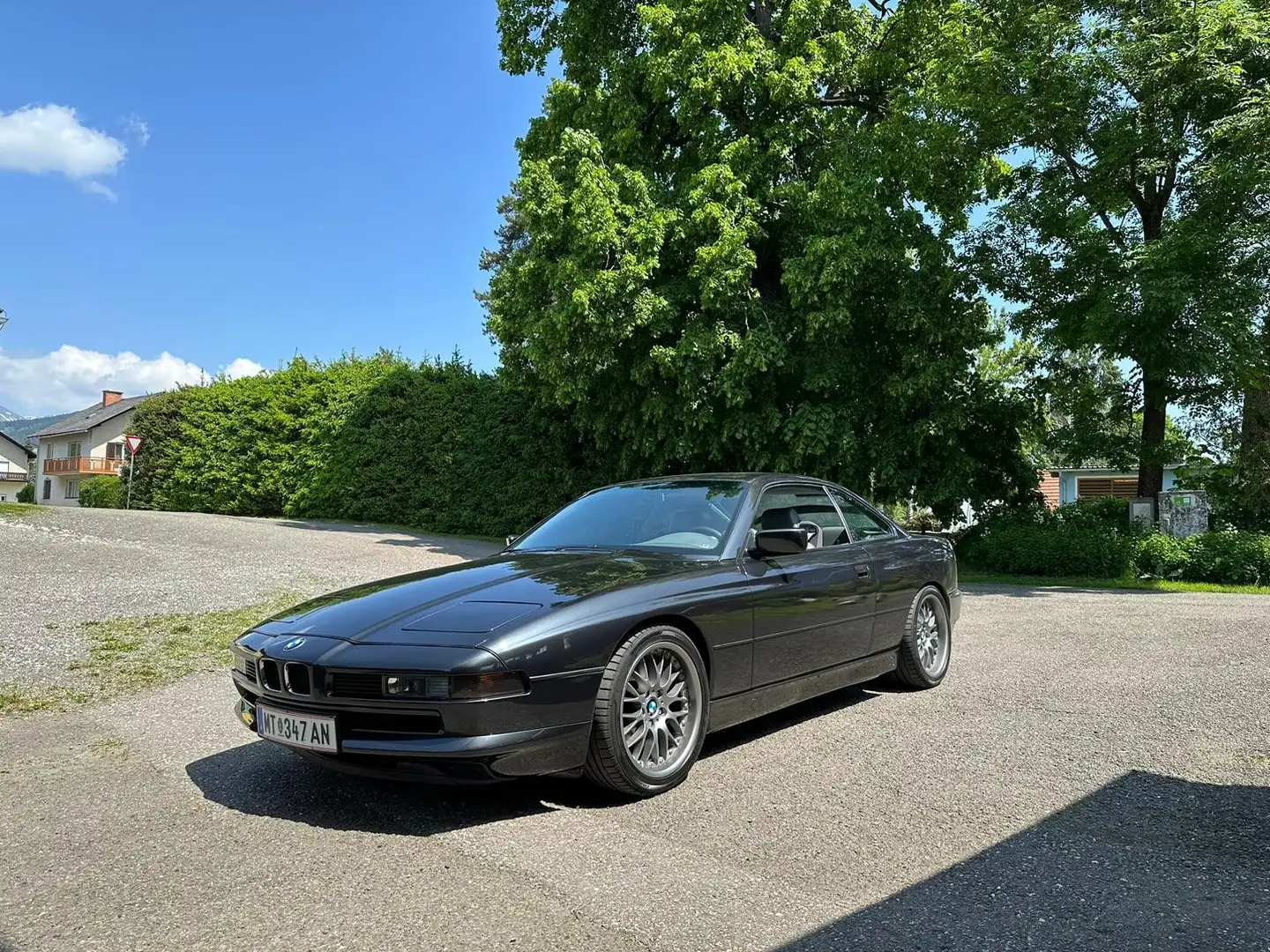 BMW 850 850i Schwarz - 1