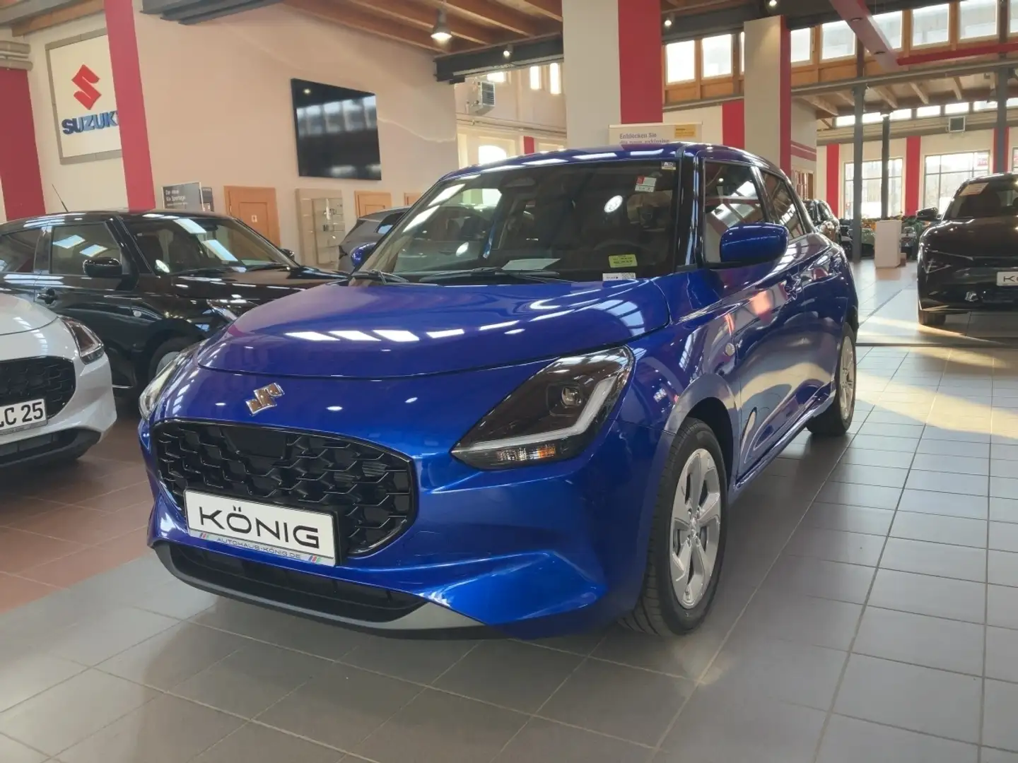 Suzuki Swift COMFORT CVT HYBRID Blau - 1