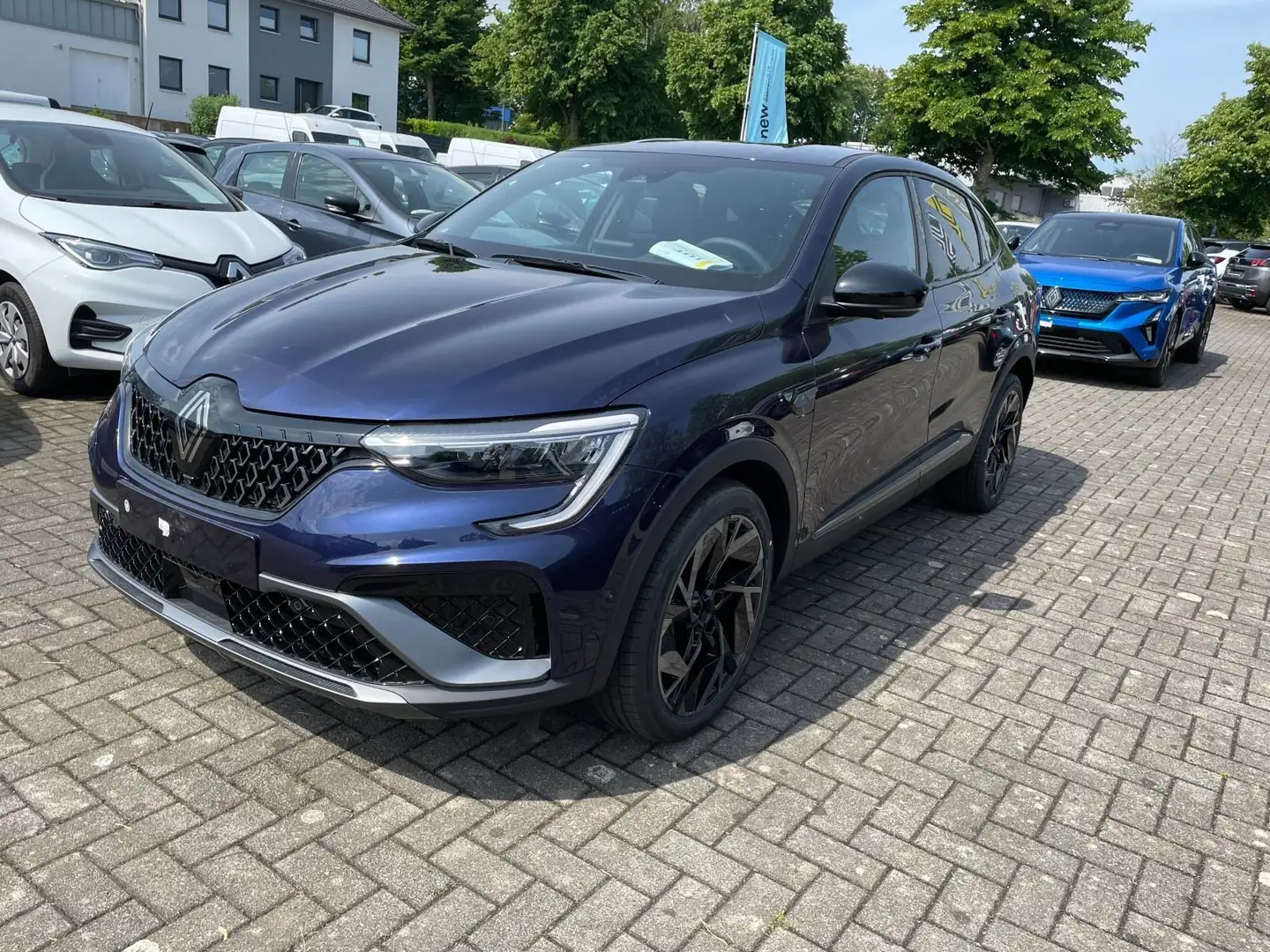 Renault Arkana Esprit Alpine TCe160 EDC Automatik Blau - 2