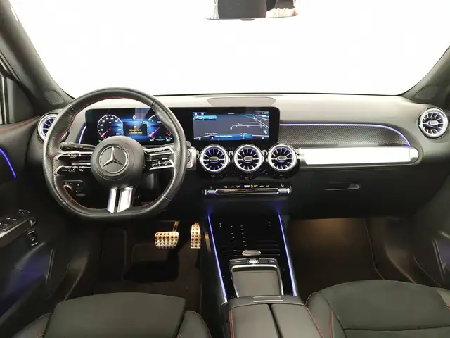 Mercedes-Benz GLB Class view 23