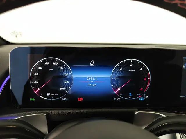 Mercedes-Benz GLB Class view 16