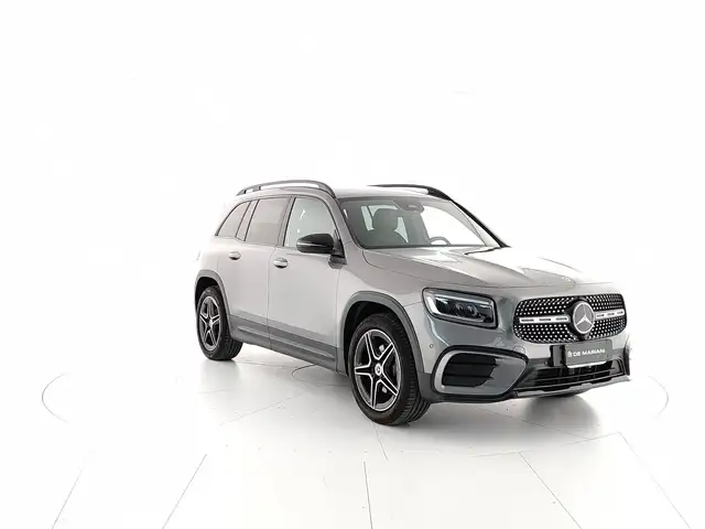 Mercedes-Benz GLB Class view 7