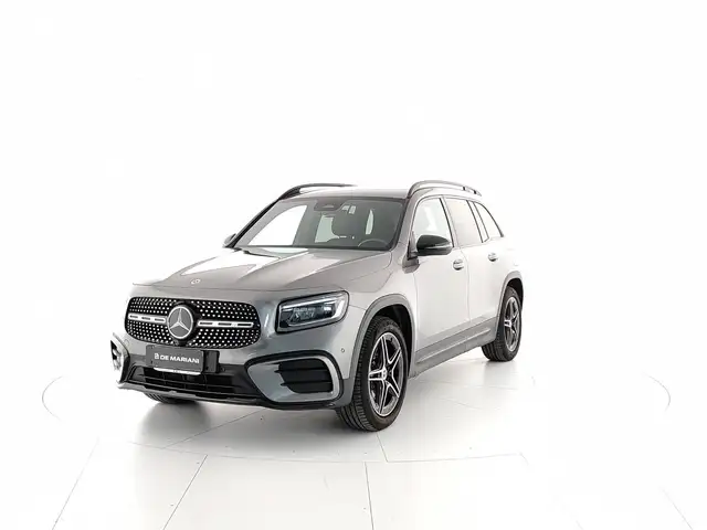Mercedes-Benz GLB Class main image