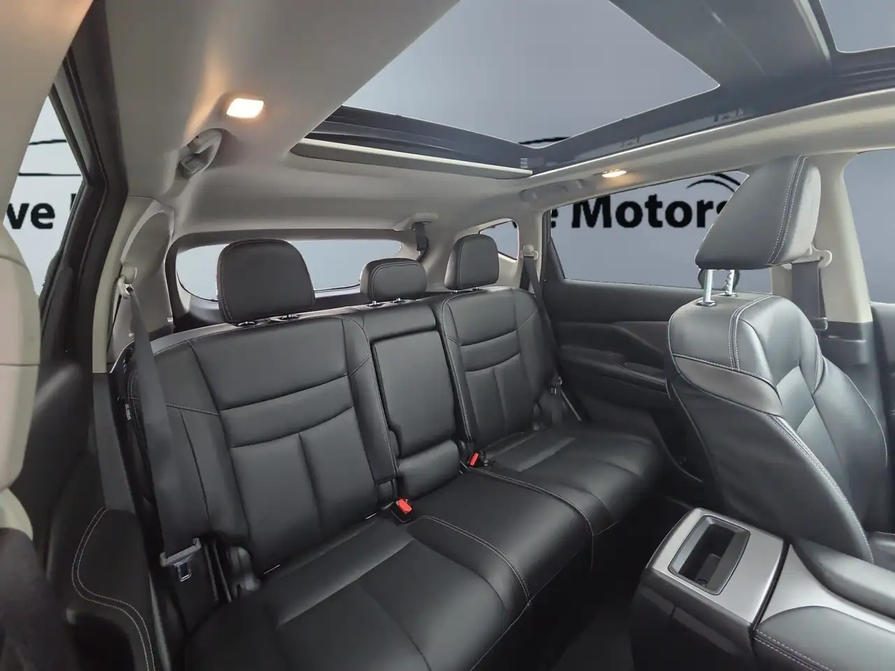 Nissan Murano снимка Nissan Murano