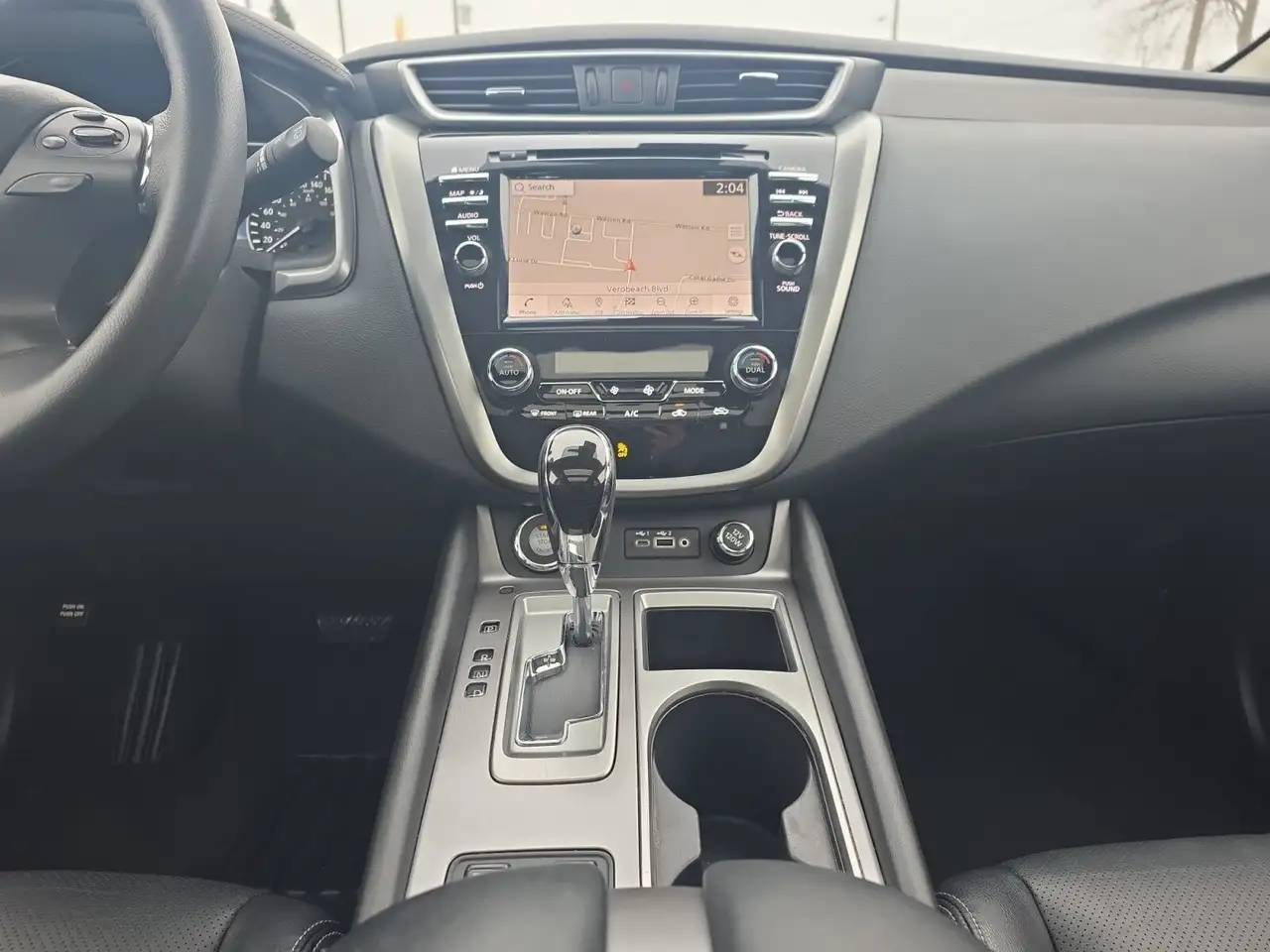 Nissan Murano снимка Nissan Murano