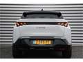 Peugeot 3008 e-3008 73KWH GT 214PK / NAVI / LEDER / CLIMA / FUL Wit - thumbnail 8