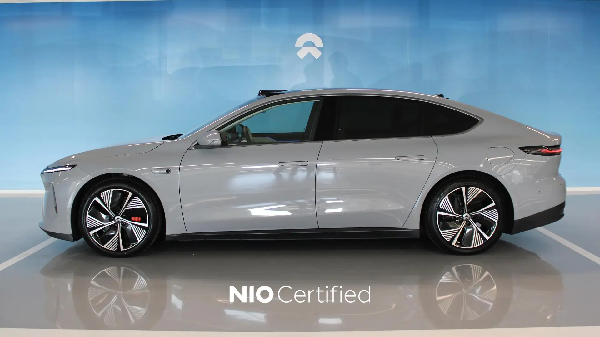 NIO ET7 Long Range Gris - 2