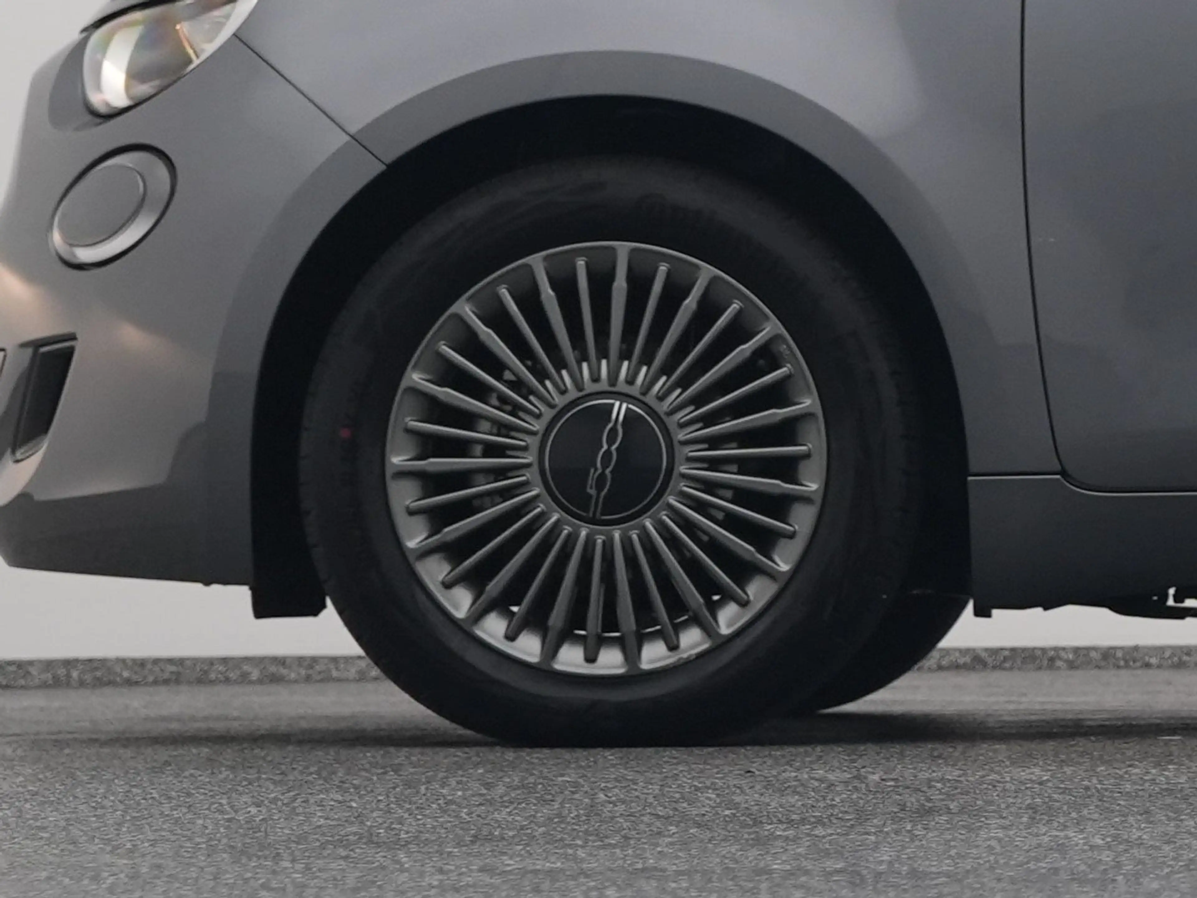 Fiat 500 Action 24 kWh | 5" INFOTAINMENT | NAVI — photo 40