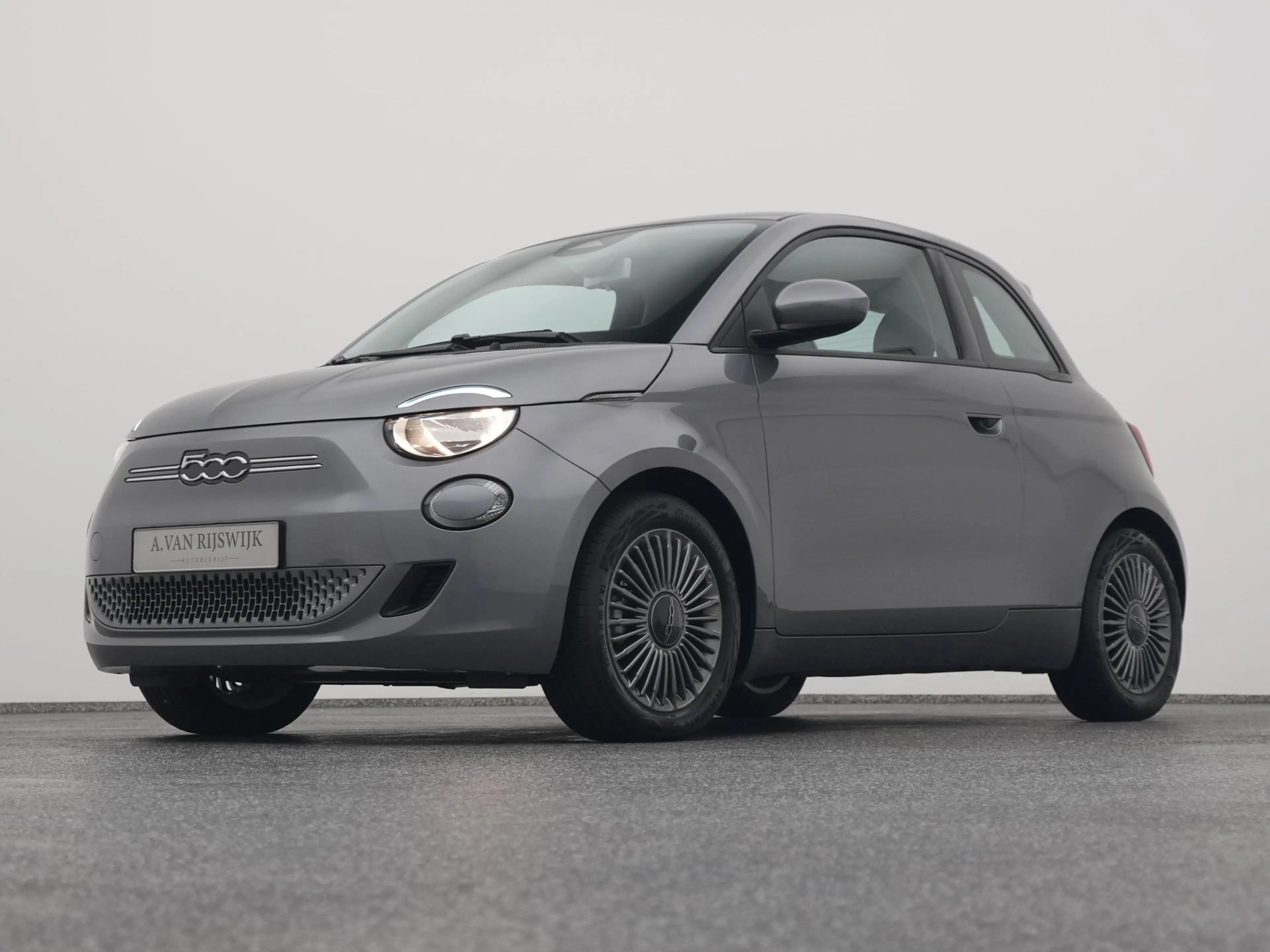 Fiat 500 Action 24 kWh | 5" INFOTAINMENT | NAVI — photo 16