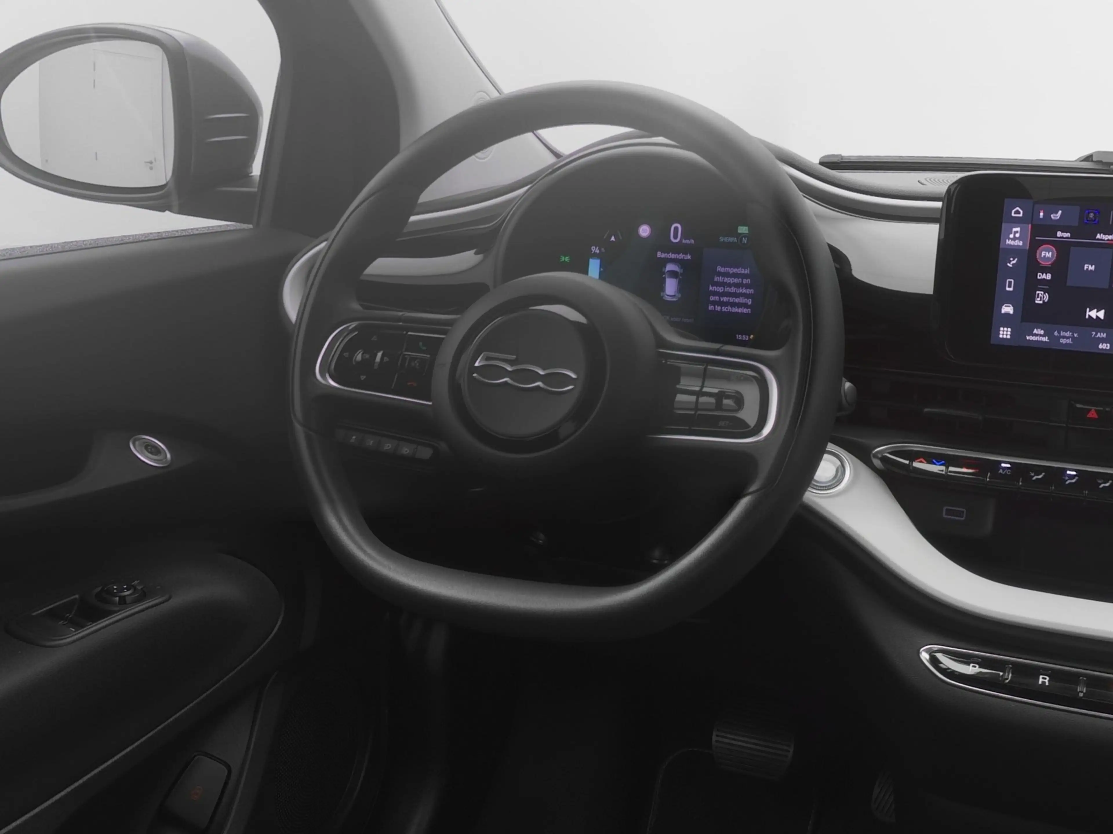 Fiat 500 Action 24 kWh | 5" INFOTAINMENT | NAVI — photo 8