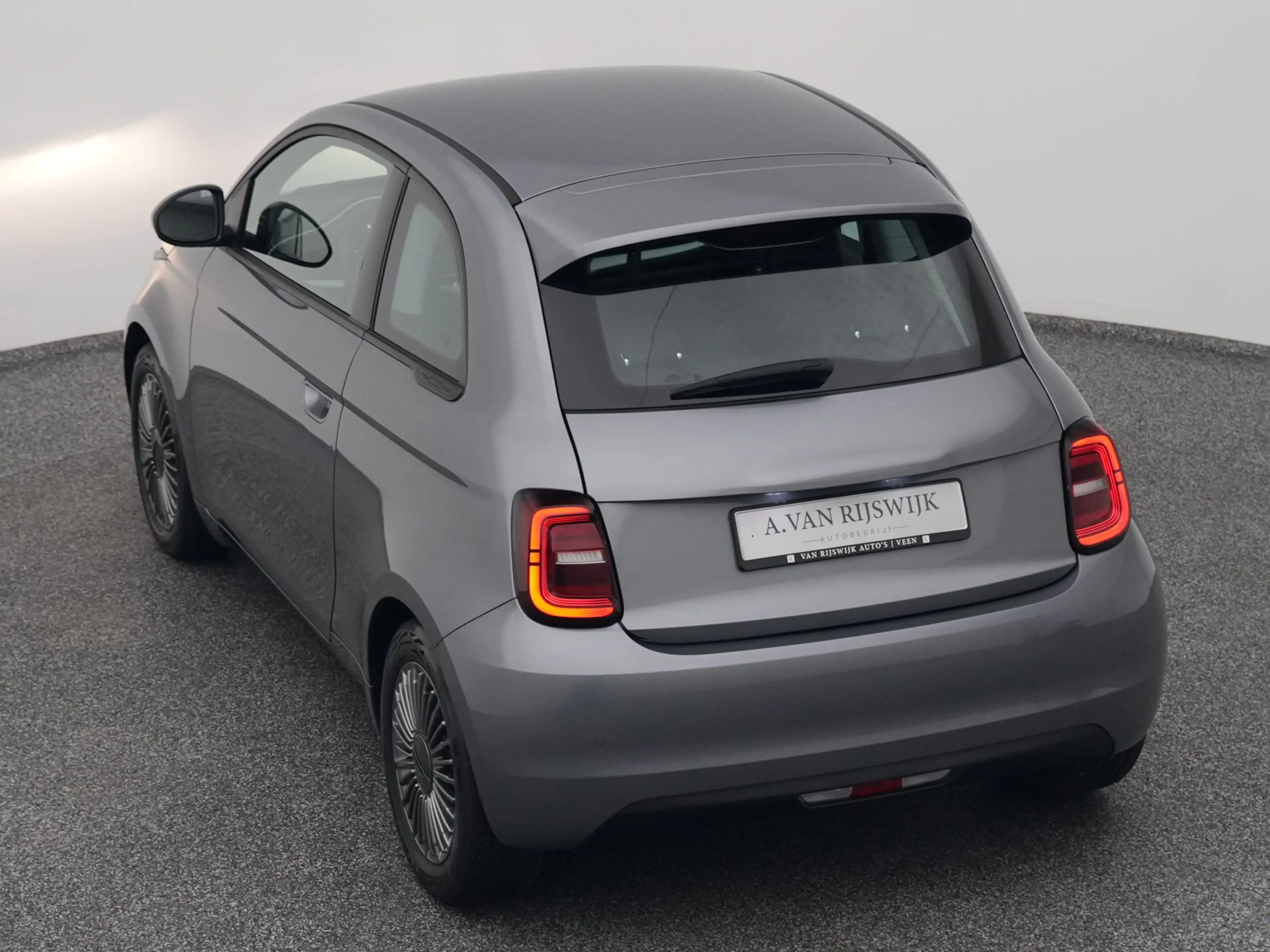 Fiat 500 Action 24 kWh | 5" INFOTAINMENT | NAVI — photo 26