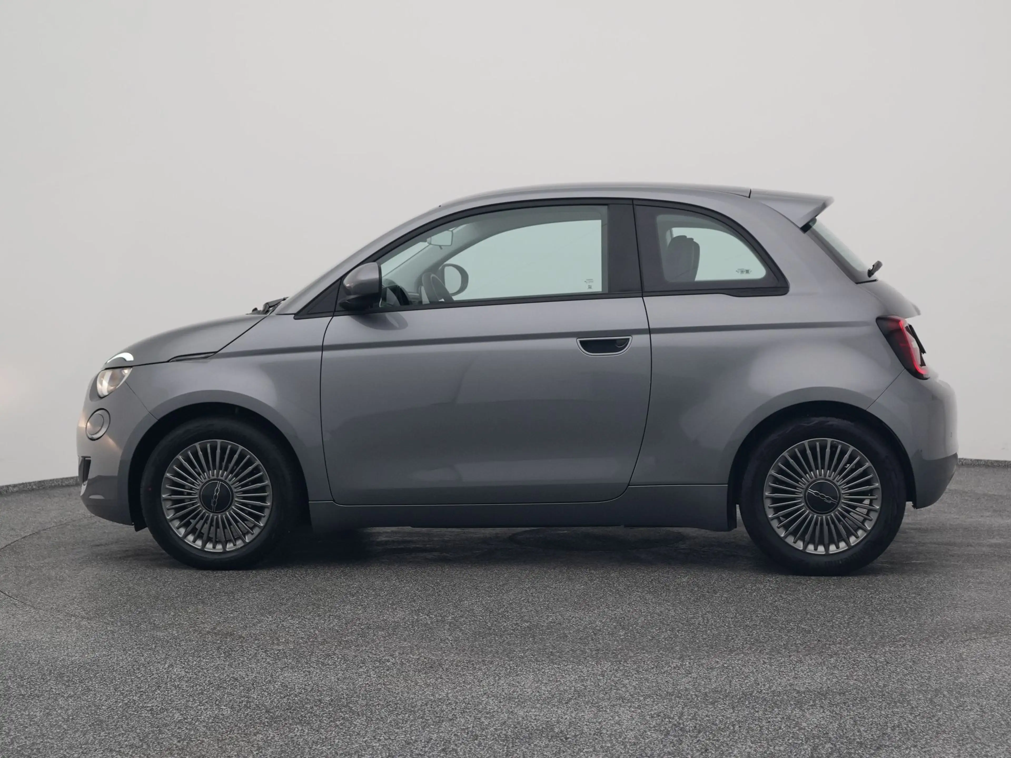 Fiat 500 Action 24 kWh | 5" INFOTAINMENT | NAVI — photo 14