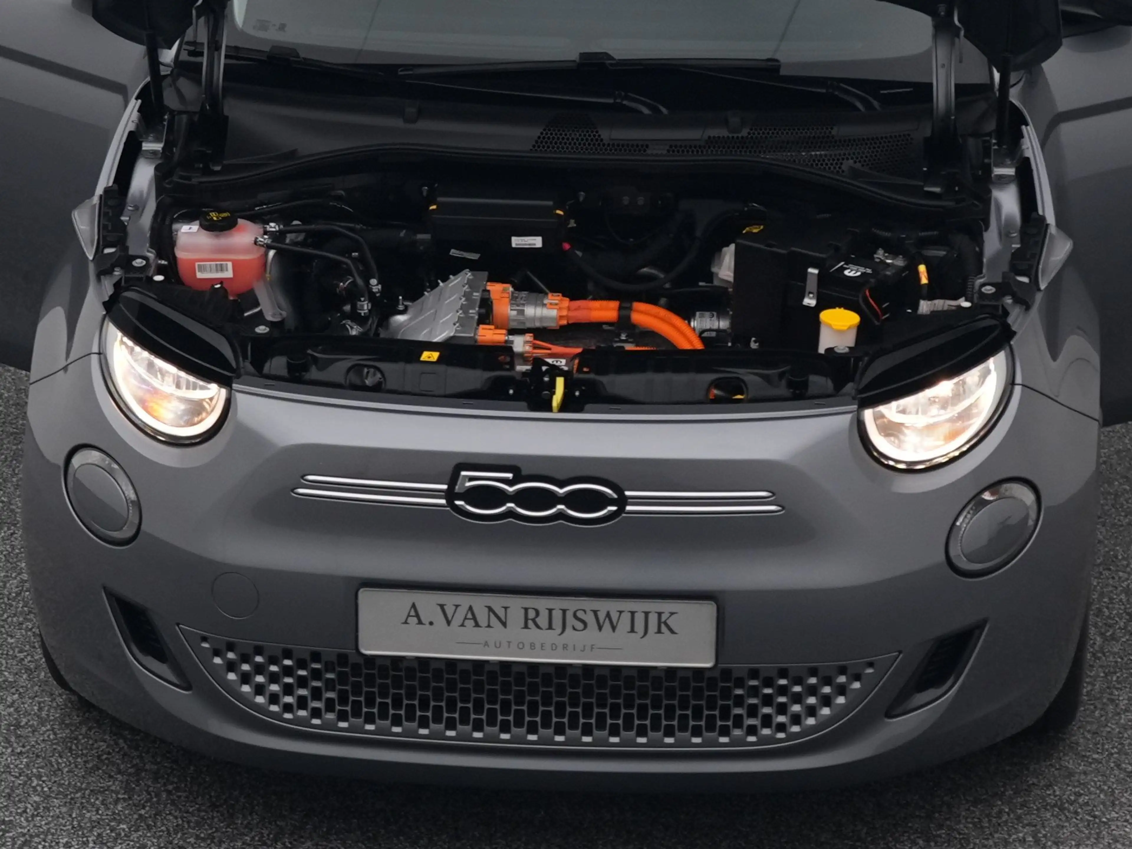 Fiat 500 Action 24 kWh | 5" INFOTAINMENT | NAVI — photo 32