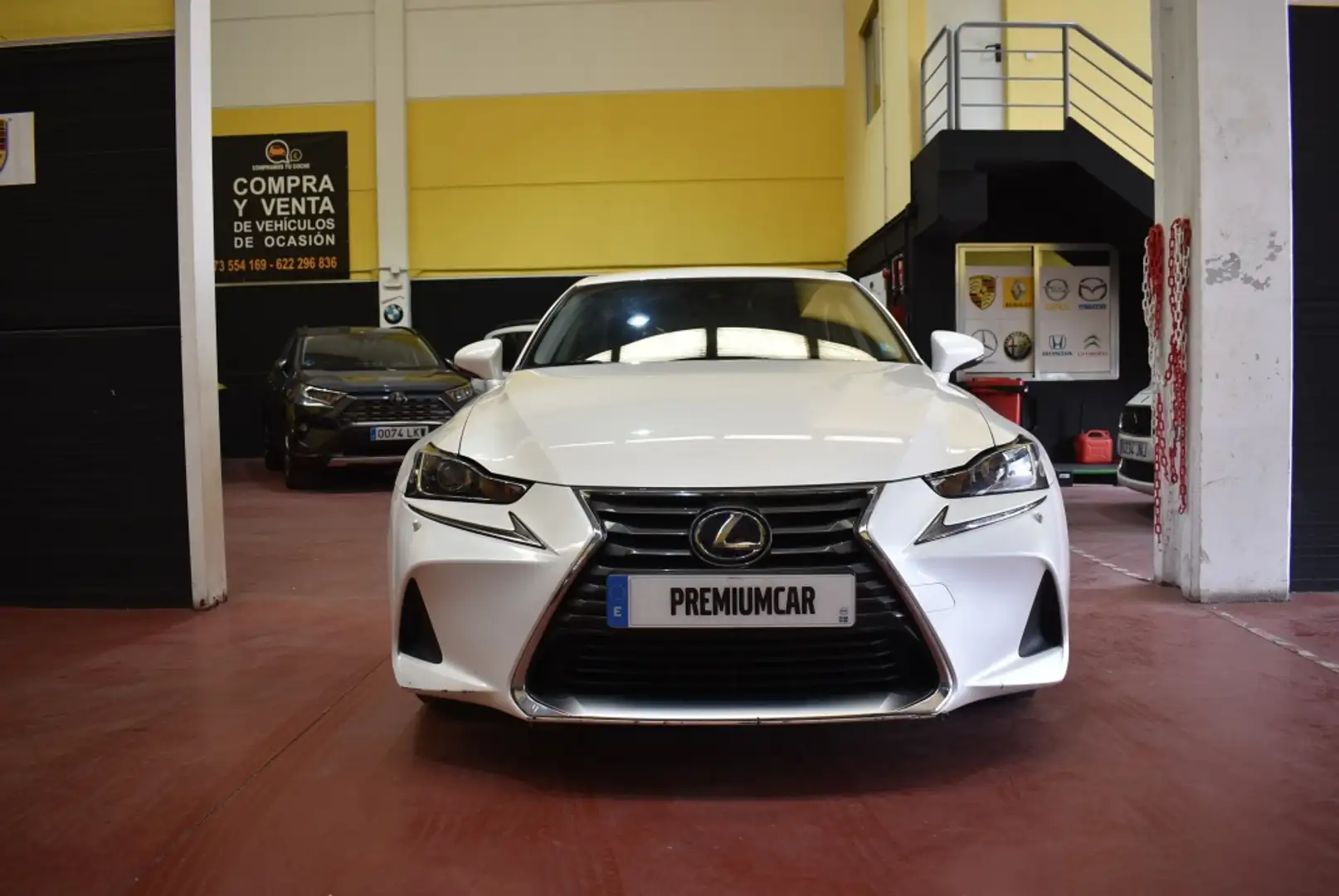 Lexus IS 300 300h Executive Wit - 2