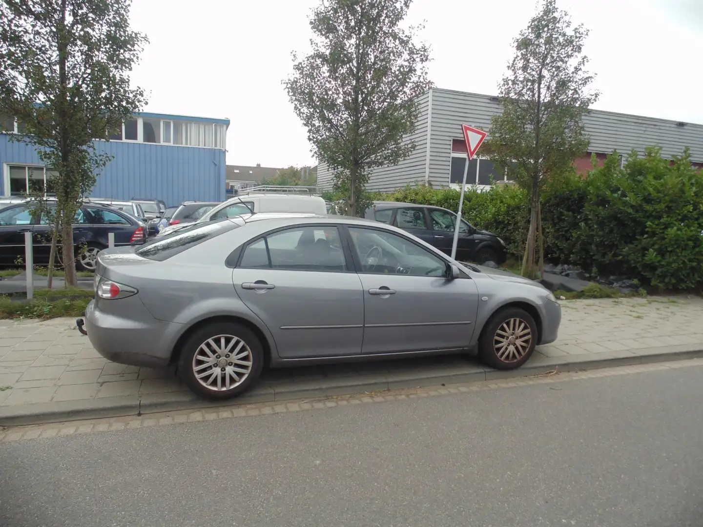 Mazda 6 Sport 1.8i Touring MET AIRCO TREKHAAK Gris - 1