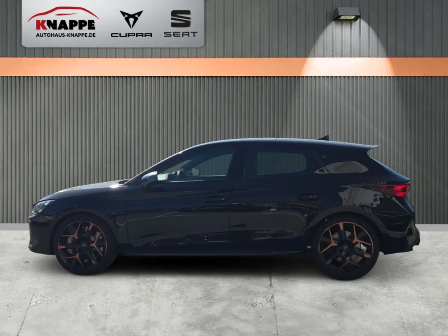 CUPRA Leon Extreme 2.0 TSI 221 kW VZ Panorama Navi LED Kamera Noir - 2
