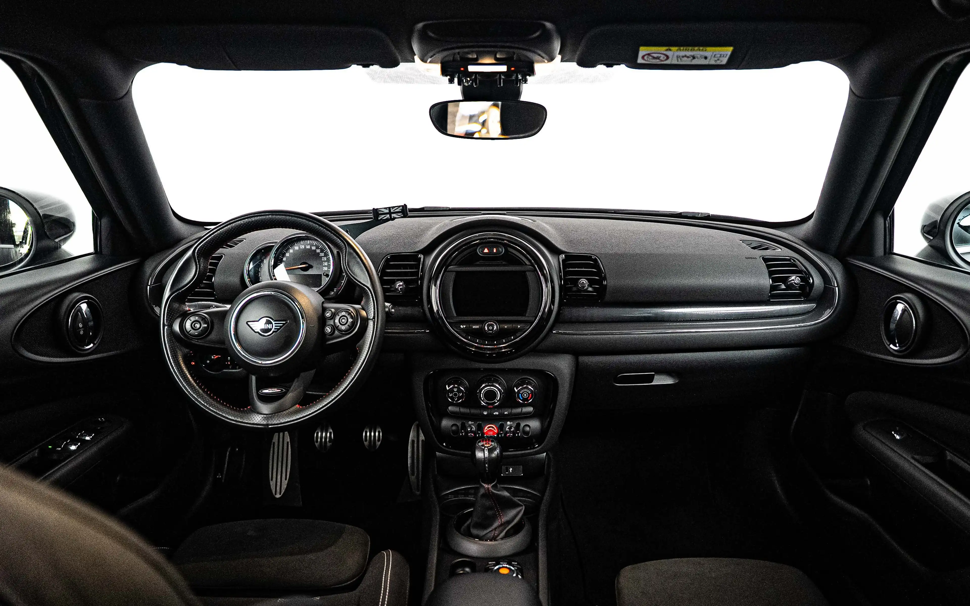 MINI One Clubman 102ch John Cooper Works — photo 10