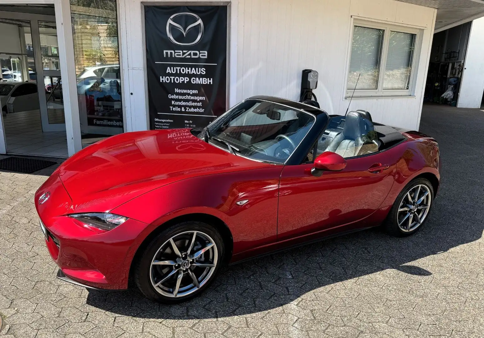 Mazda MX-5 SKYACTIV-G 2.0l 184 SELECTION Rot - 1