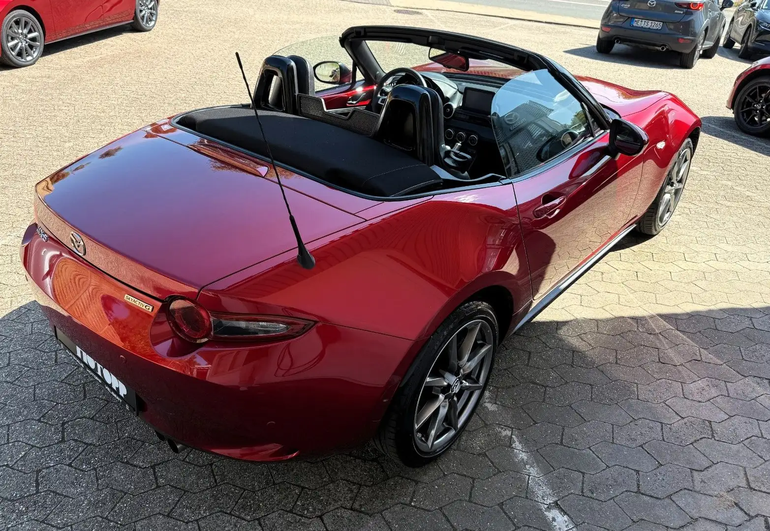 Mazda MX-5 SKYACTIV-G 2.0l 184 SELECTION Rot - 2