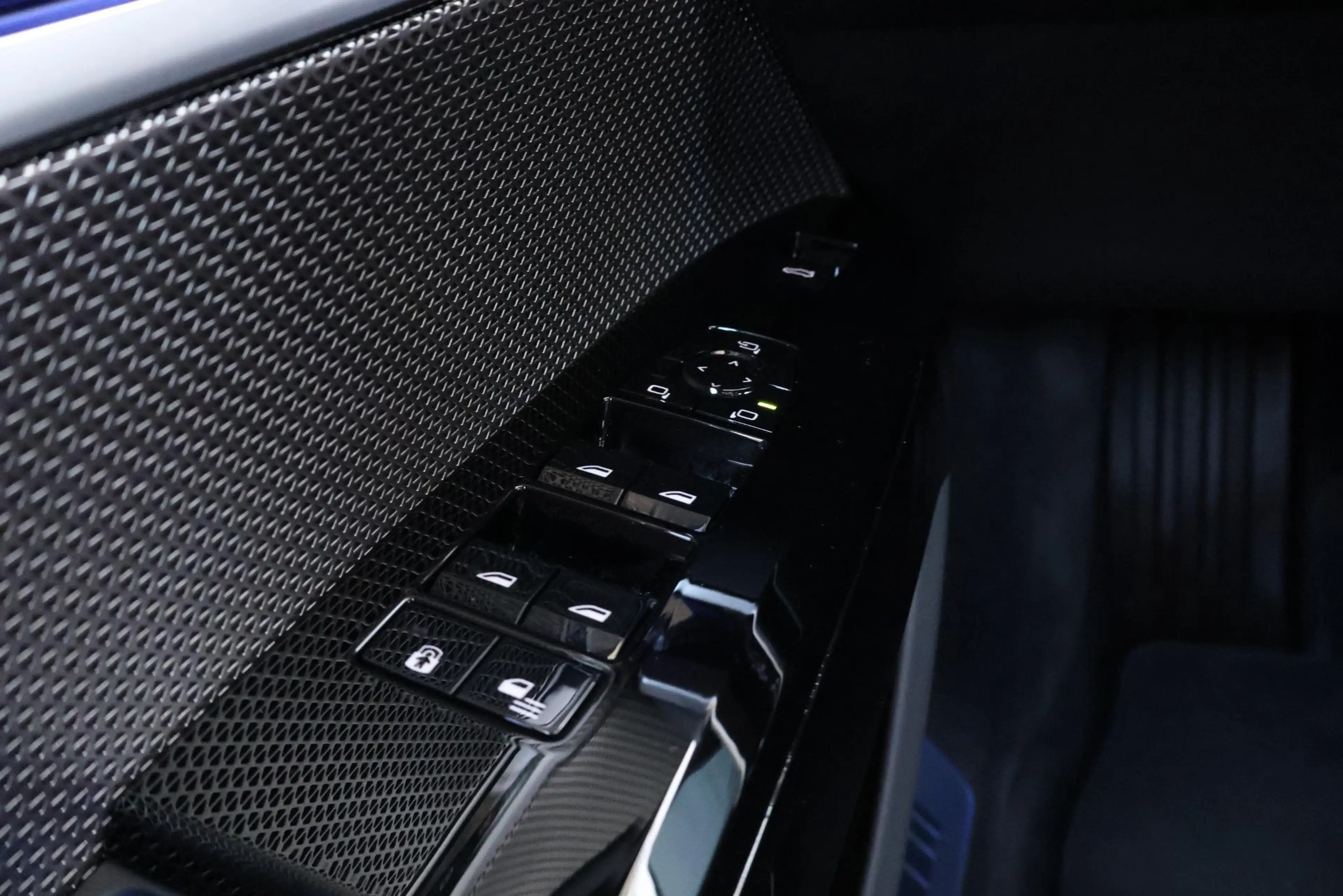 BMW i7 eDrive50 106 kWh | Sport Pakket Pro | Driving Assi — photo 14