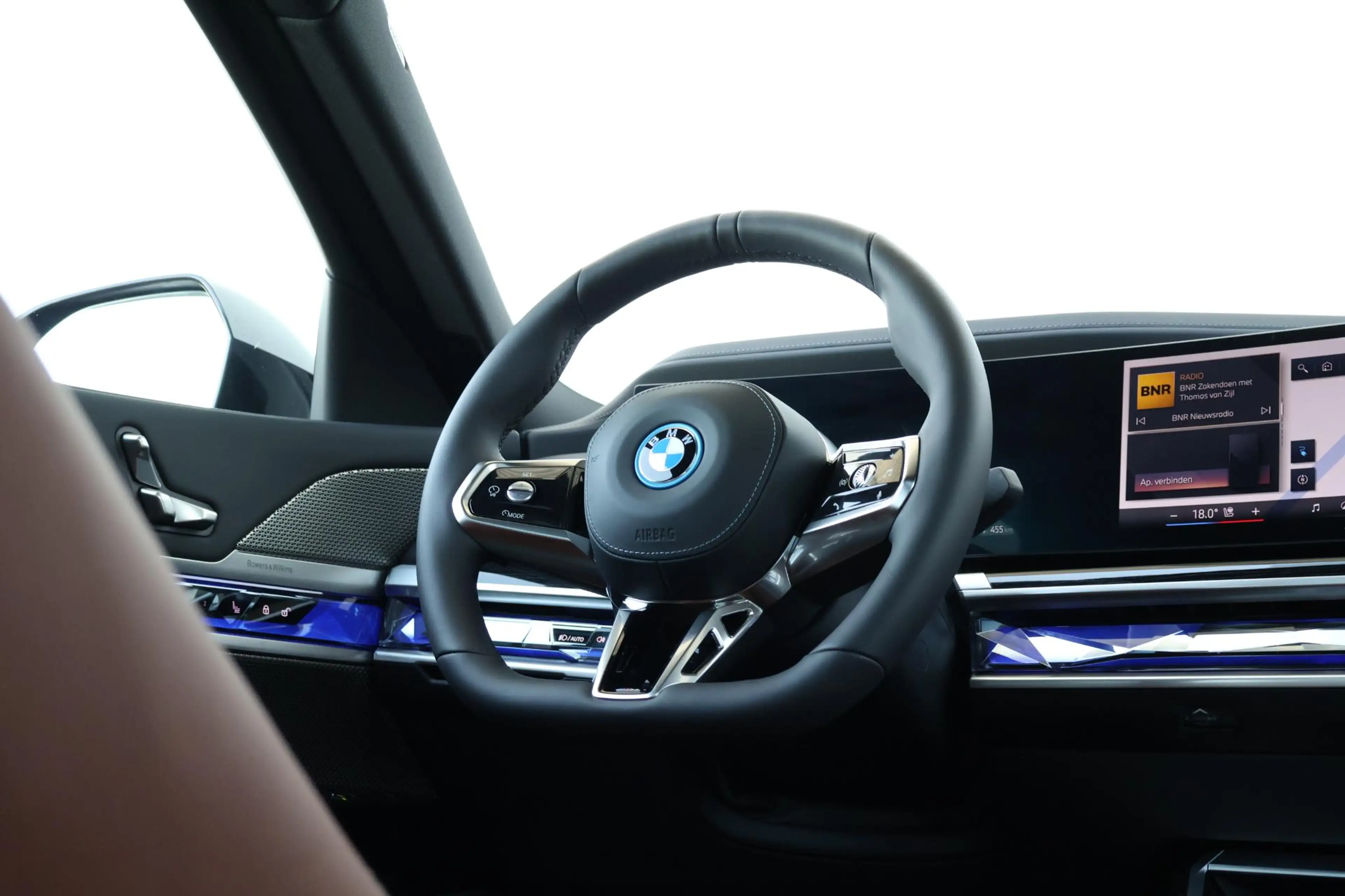 BMW i7 eDrive50 106 kWh | Sport Pakket Pro | Driving Assi — photo 13