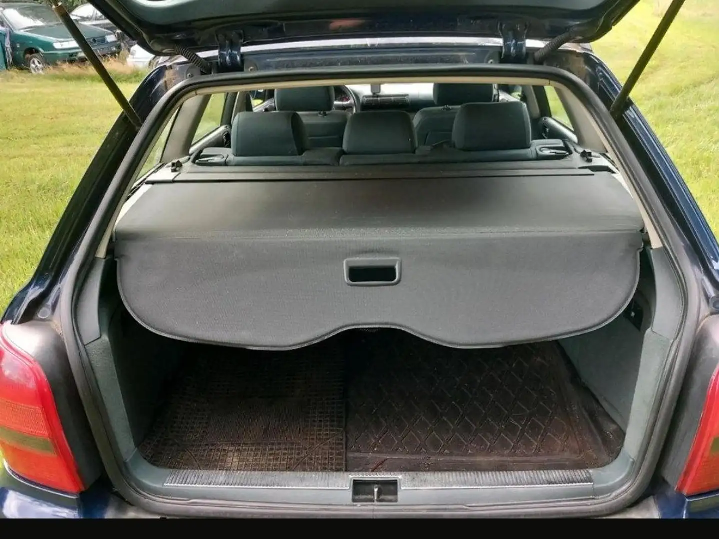 Audi A4 A4 Avant 1.6 Blau - 1