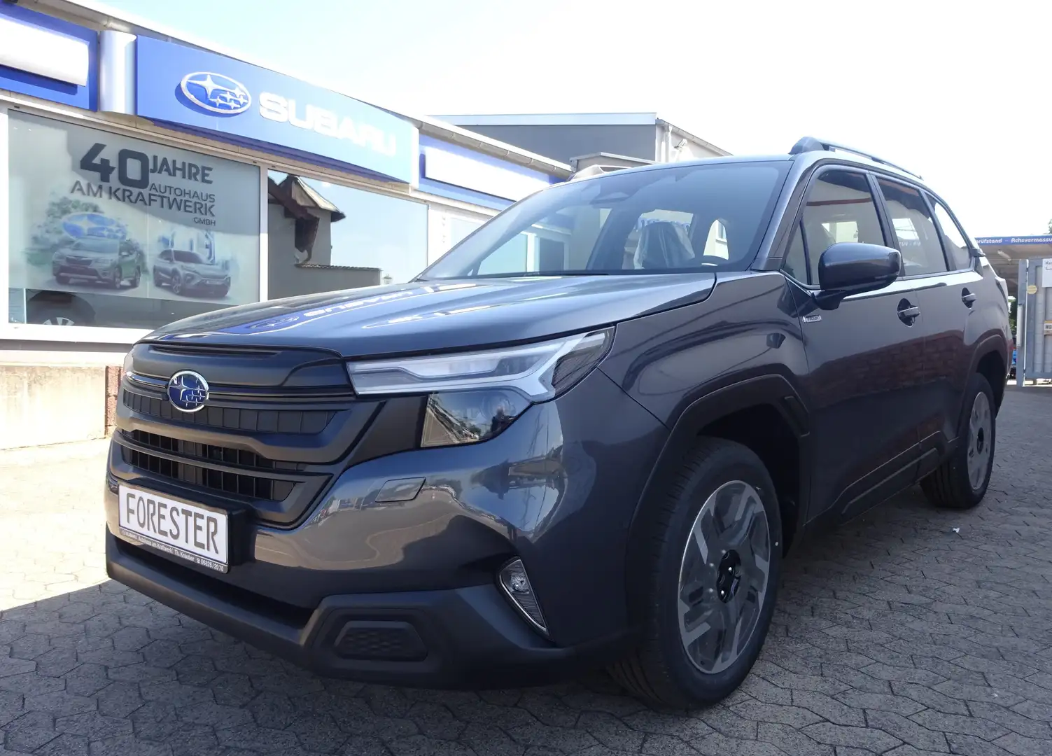 Subaru Forester 2.0ie Trend 2025 Modell Grau - 1