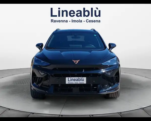 Cupra Formentor view 8