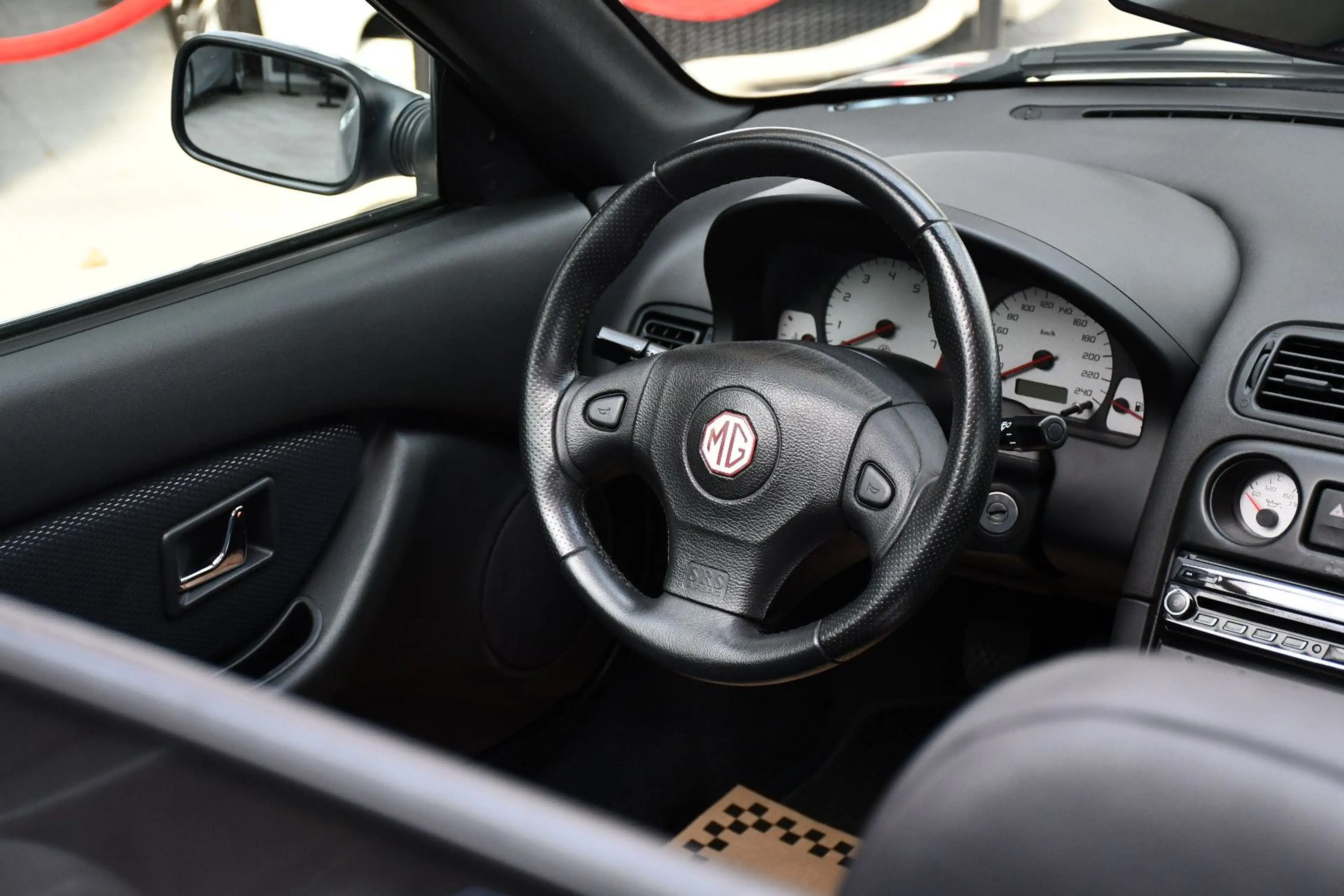 MG TF 115 Cabrio Roadster nur 63Tkm! — photo 10
