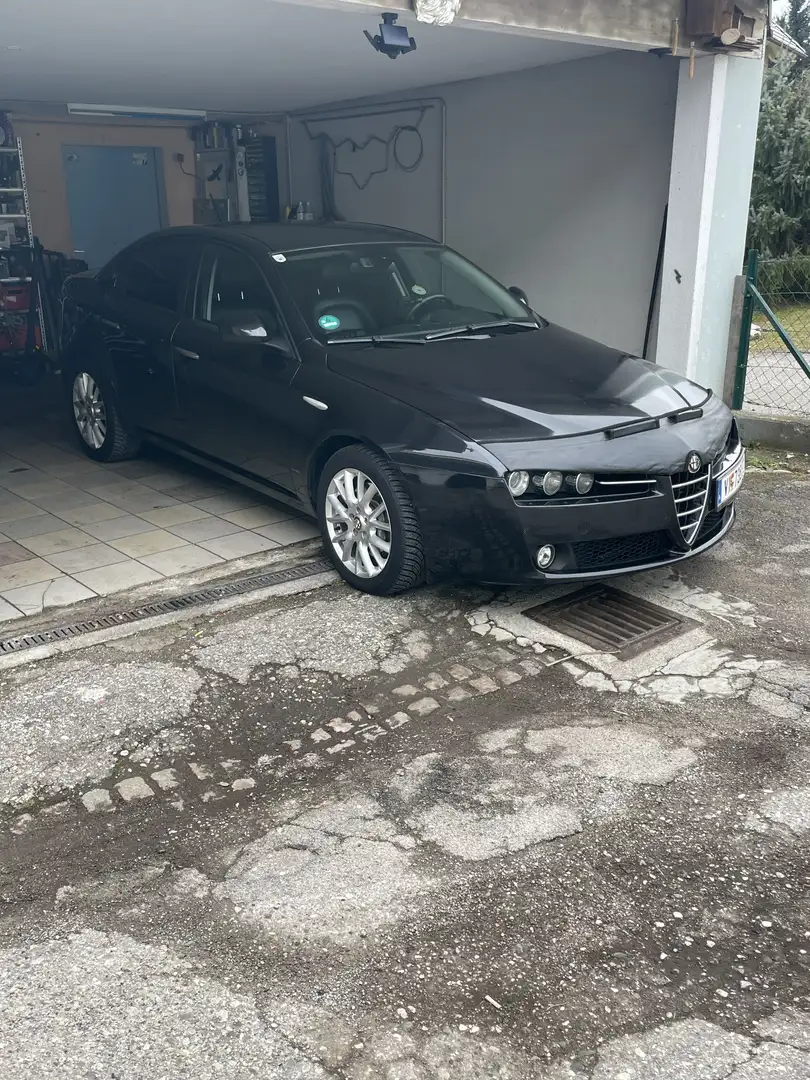 Alfa Romeo 159 2,4 JTDM 20V Distinctive - 1