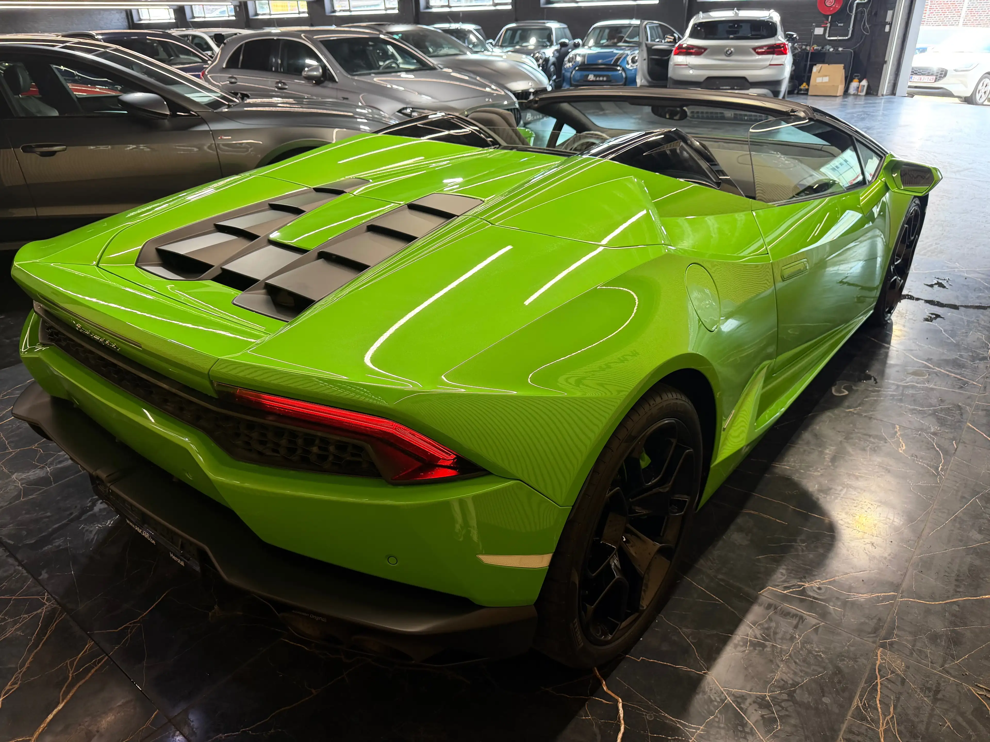 Lamborghini Huracán SPYDER 5.2I V10 40V LP610-4** BELIGUM CAR** GARANTIE 12 MOIS** — photo 7
