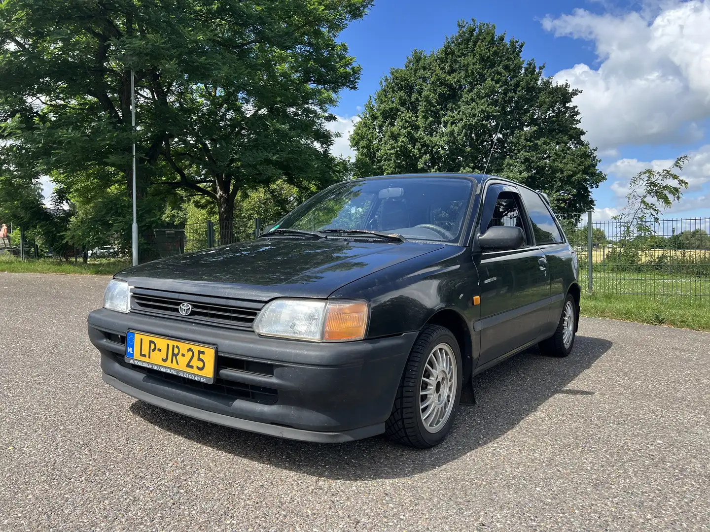 Toyota Starlet 1.3 XLi Noir - 1