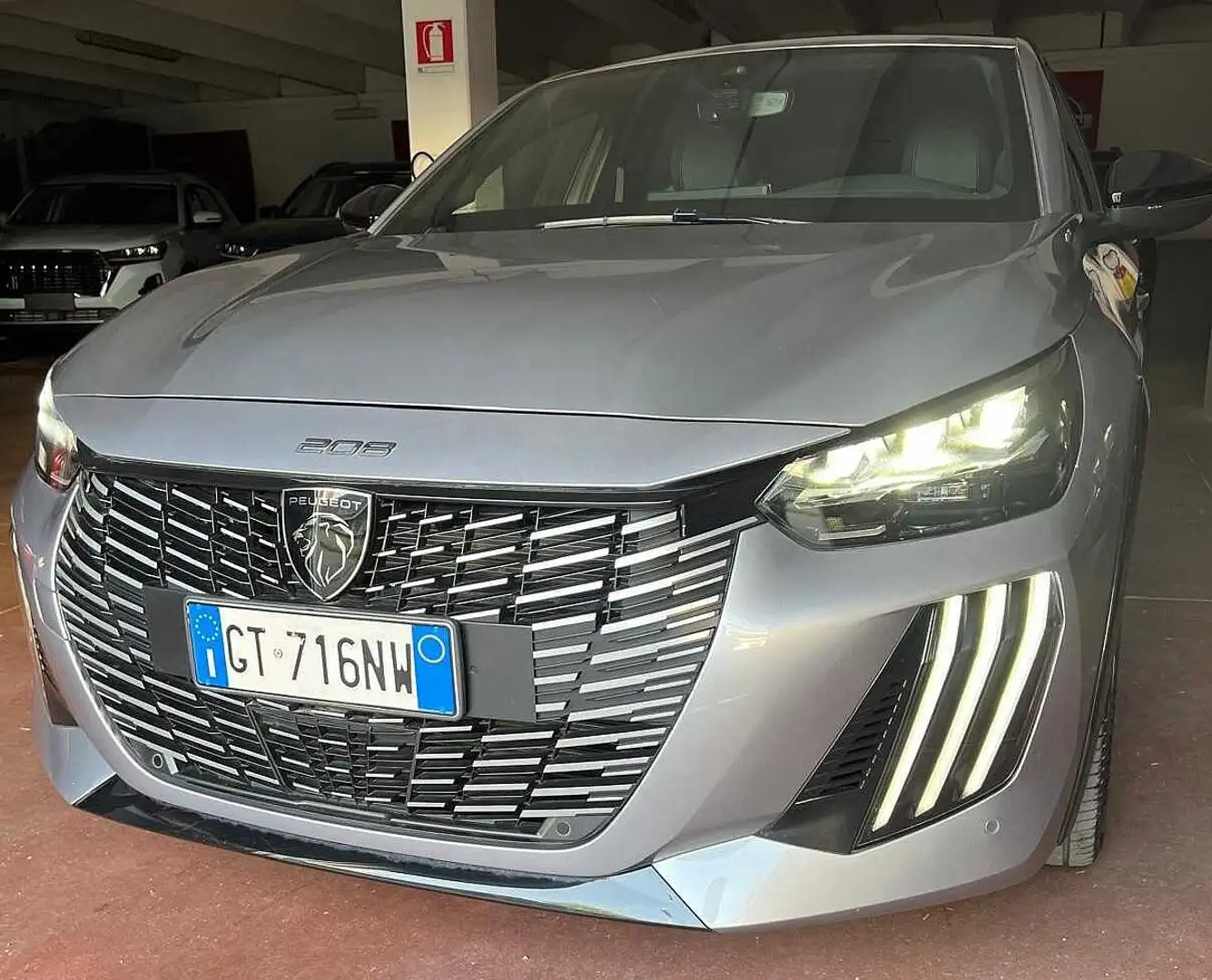Peugeot 208 2ª serie PureTech 100 Stop&Start 5 porte GT Grigio - 2