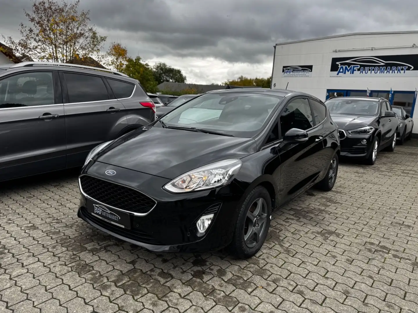 Ford Fiesta Cool & Connect Navi Apple CarPlay Kamera Noir - 1