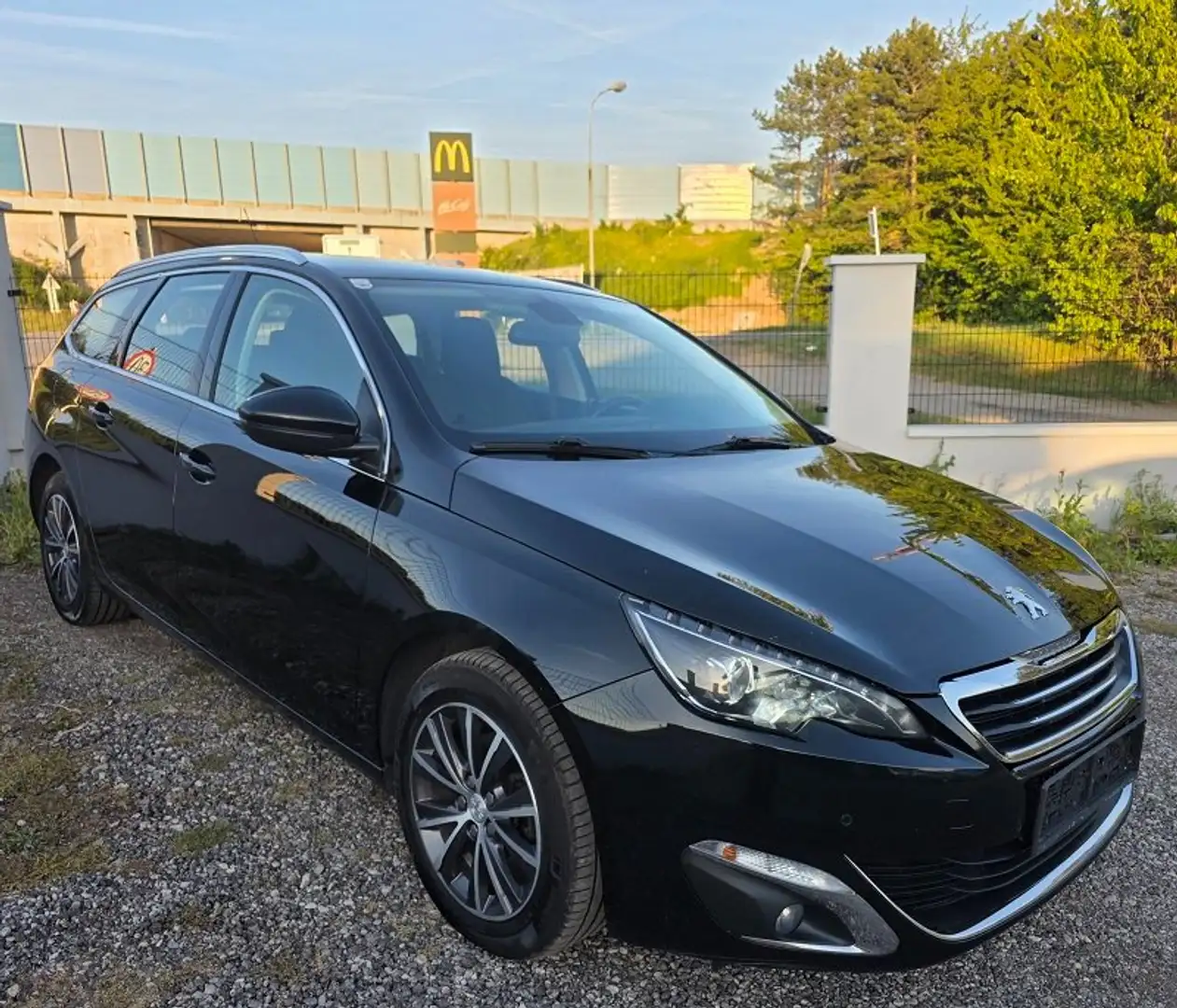 Peugeot 308 308 SW 1,6 HDI 120 - Sitzheizung- LED Schwarz - 2
