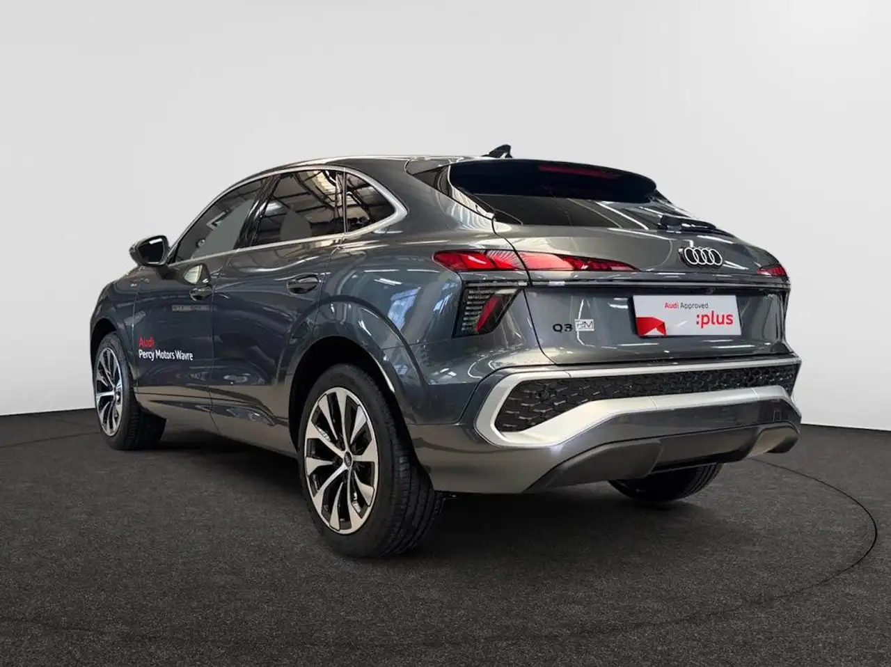 Audi Q3 Sportback 2