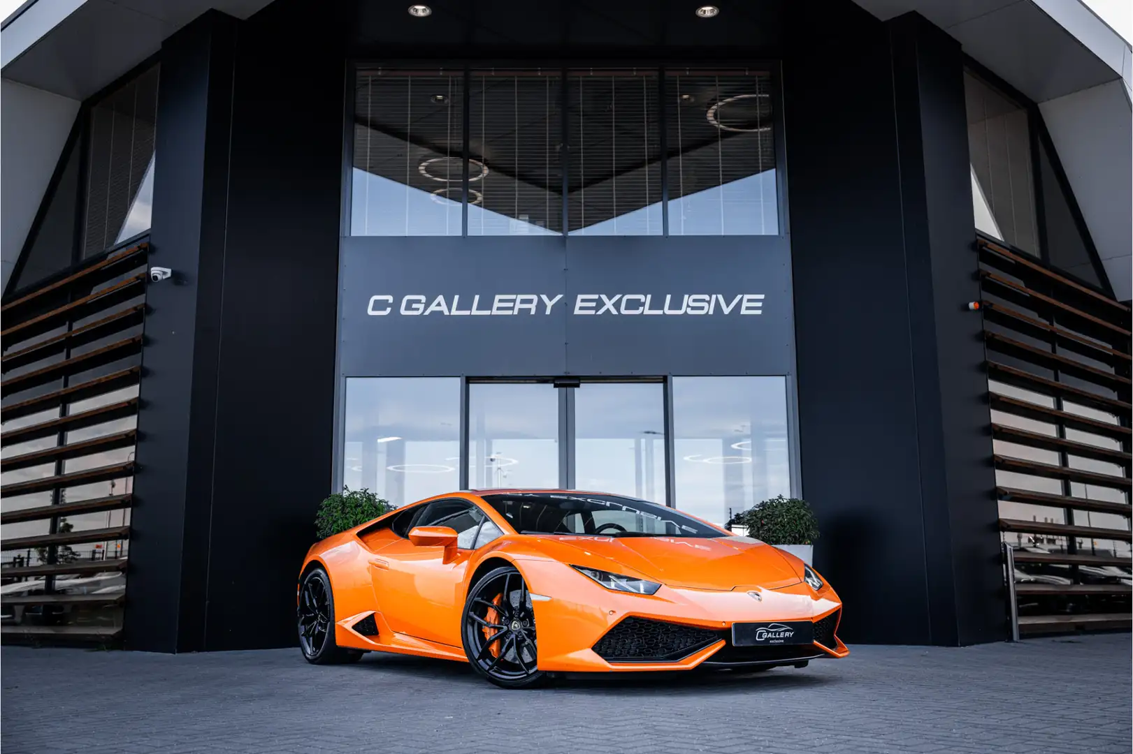 Lamborghini Huracán 5.2 V10 LP610-4 - Lift | Camera | Alcantara Oranje - 1
