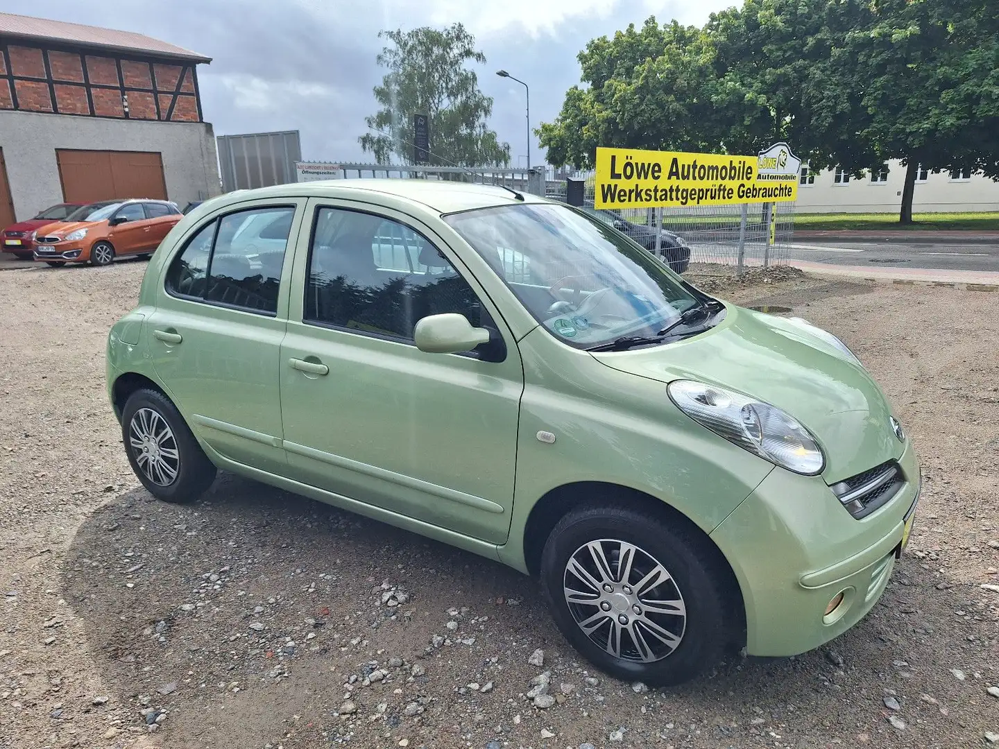 Nissan Micra 1.2 City 59kW Automatik! Tüv neu! Vert - 1