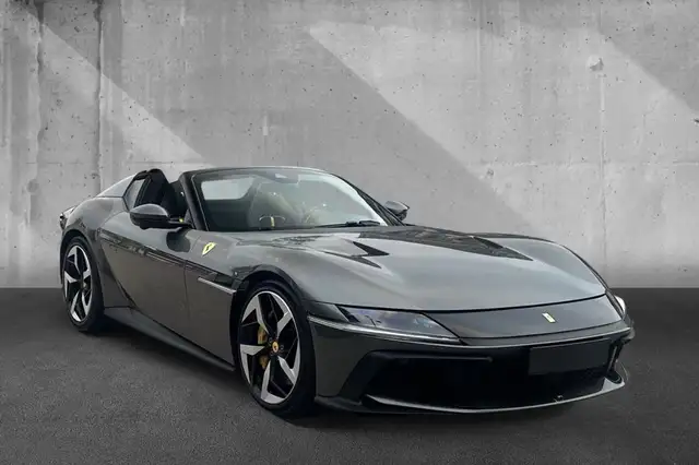 Ferrari SF90 Spider