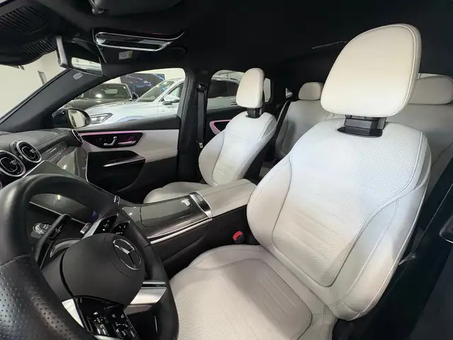 Mercedes-Benz GLC view 13