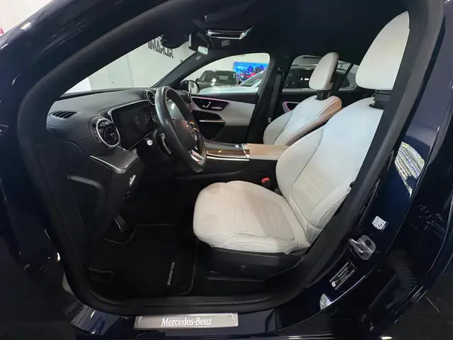 Mercedes-Benz GLC view 12