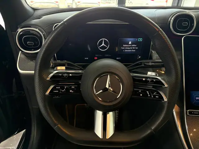 Mercedes-Benz GLC view 15