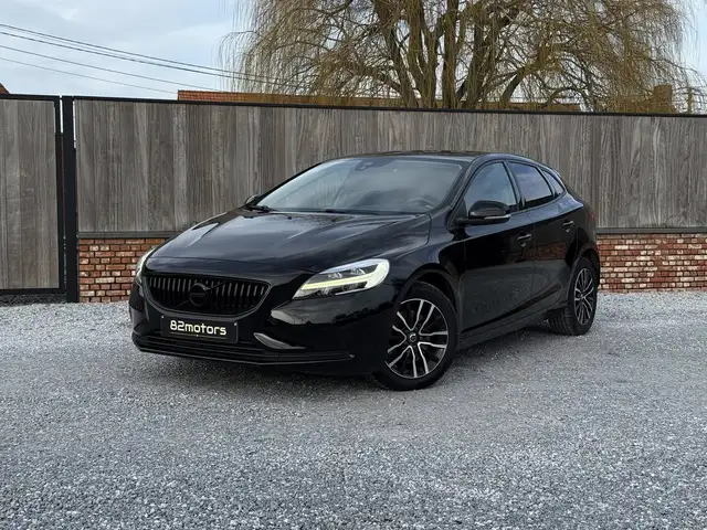 Volvo V40 /T2/2.0i/71000km/led/bluetooth/cruise/zetelverwarm