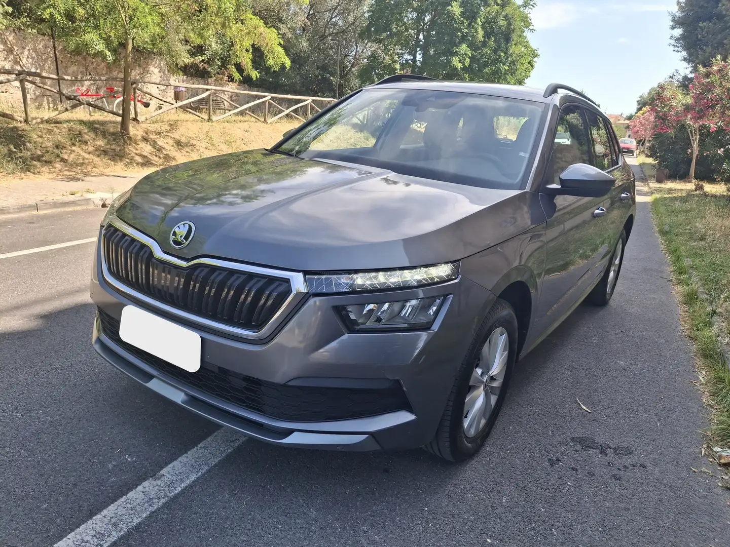 Skoda Kamiq Kamiq 1.0 tsi Style 95cv Grigio - 1