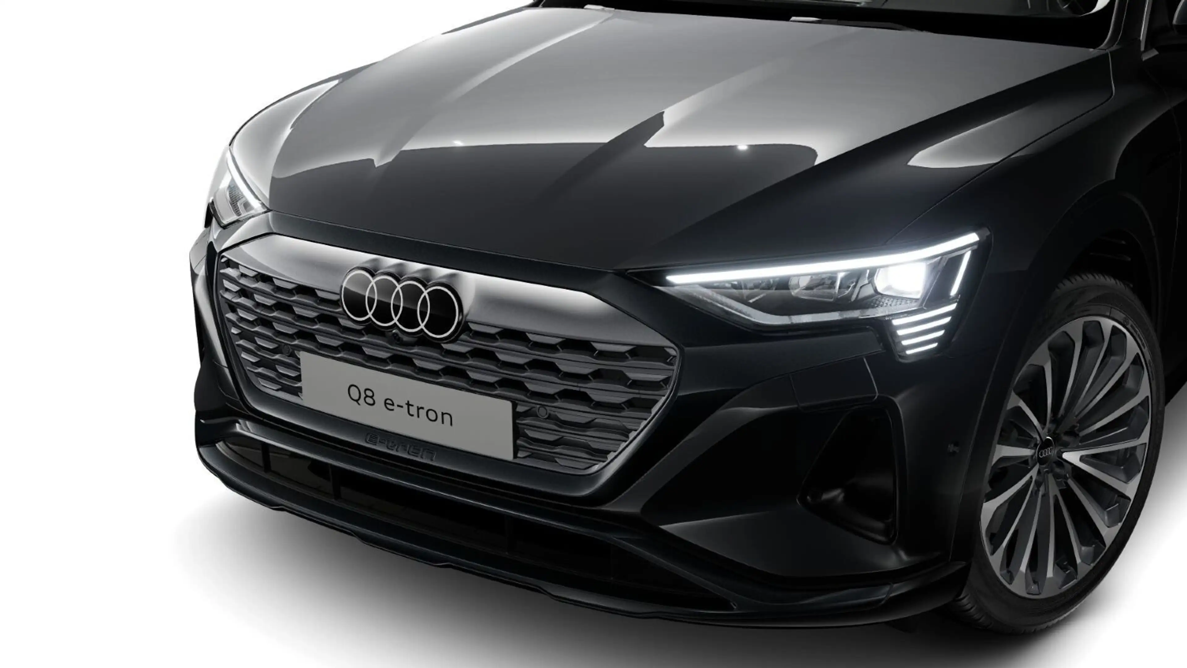 Audi Q8 e-tron 50 advanced q MATRIX KAM NAV — photo 3
