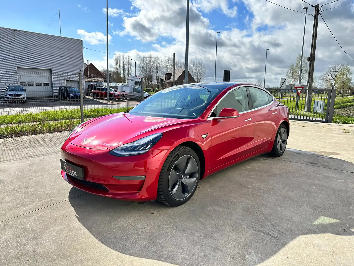 Tesla Model 3 75 kWh Performance Dual Motor Rouge - 1