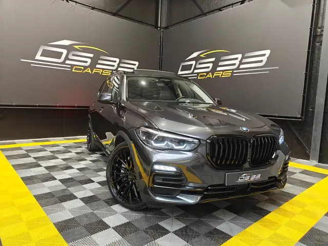 BMW X5 X5 xDrive45e Sport BlackPack/22"/Pano/Keyless