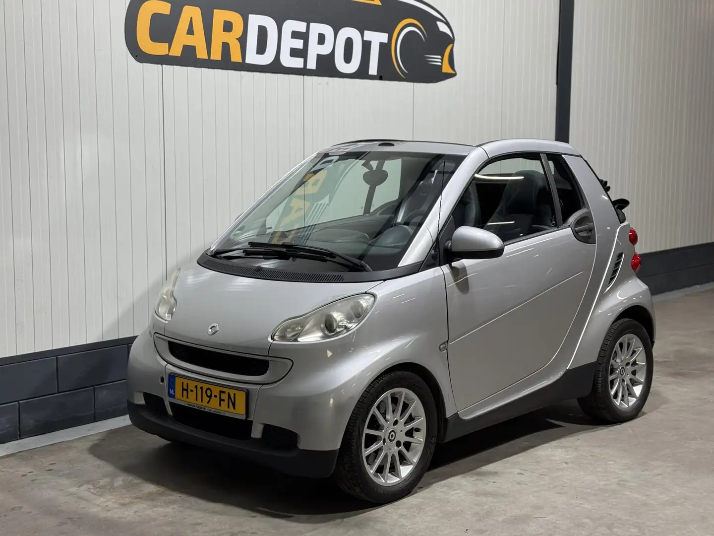 smart forTwo cabrio 1.0 mhd Pure Vol jaar APK Zeer netjes Airco Grijs - 1