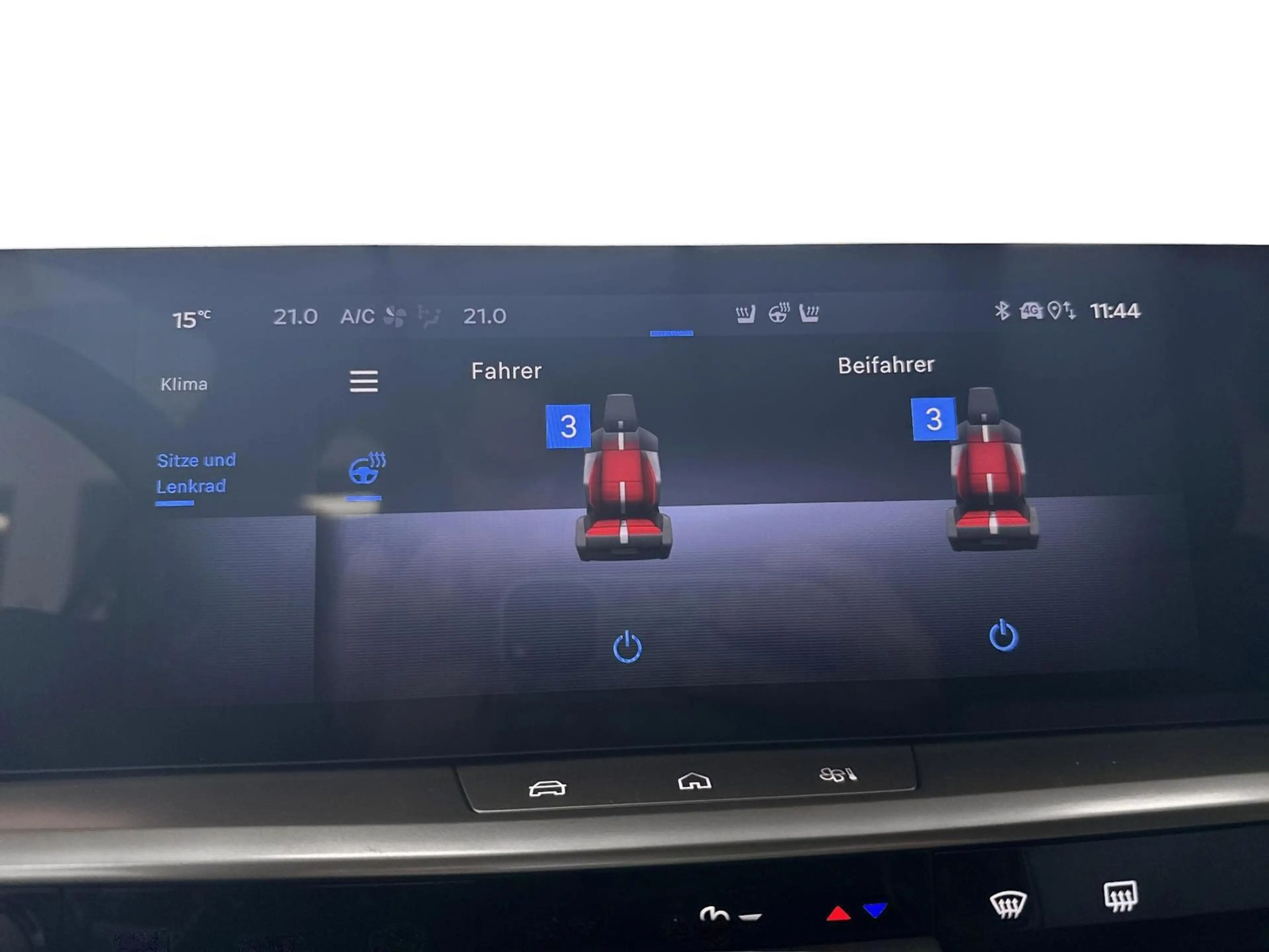 Opel Grandland X Grandland Edition Hybrid 145 PS Allwetterreifen — photo 15