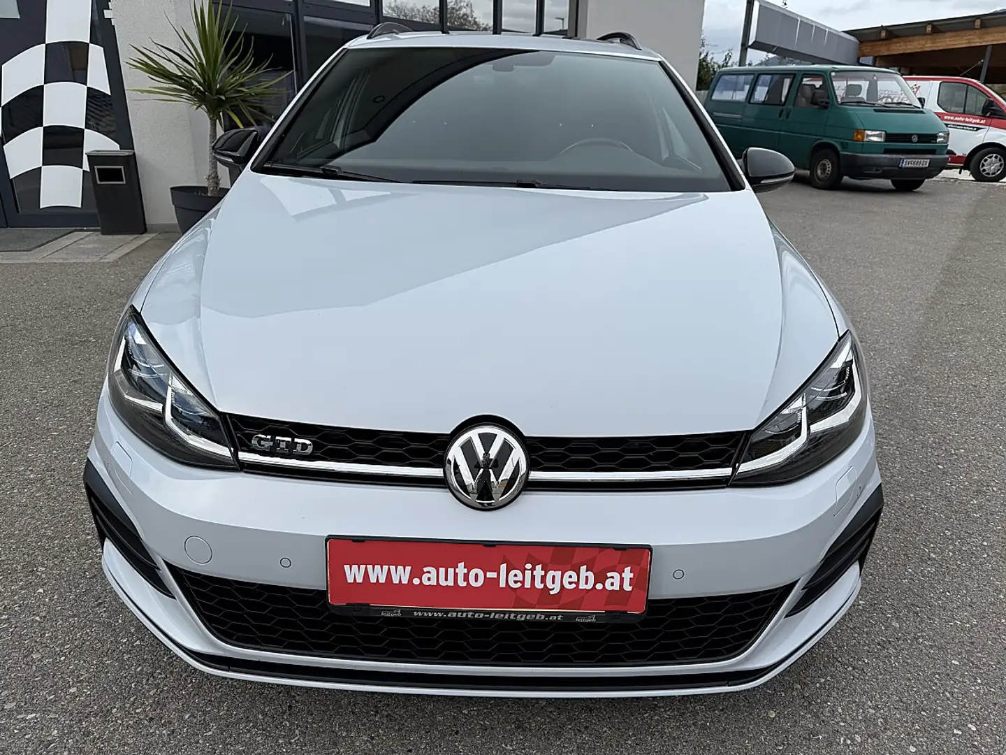 Volkswagen Golf Variant GTD 2,0 TDI DSG Weiß - 2